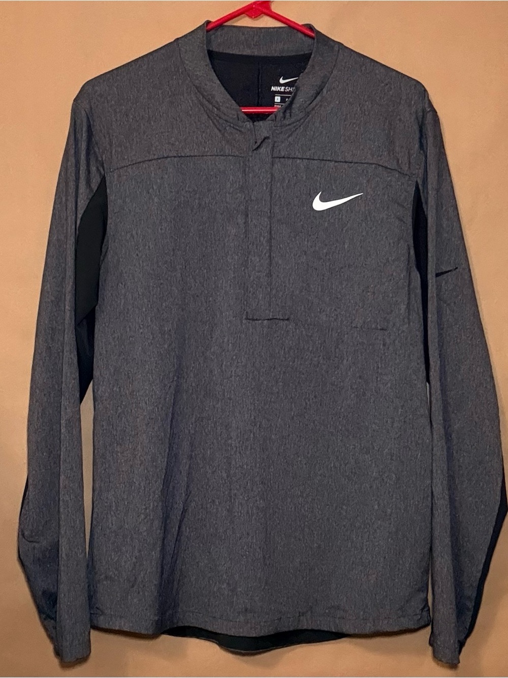 Nike Shield Men's Small Charcoal Heather Grey Half-Zip Mock